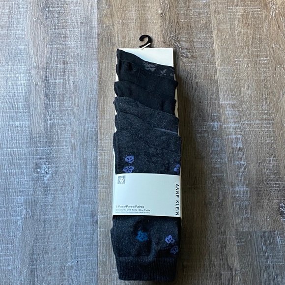 BNWT Crew Socks - Picture 2 of 5